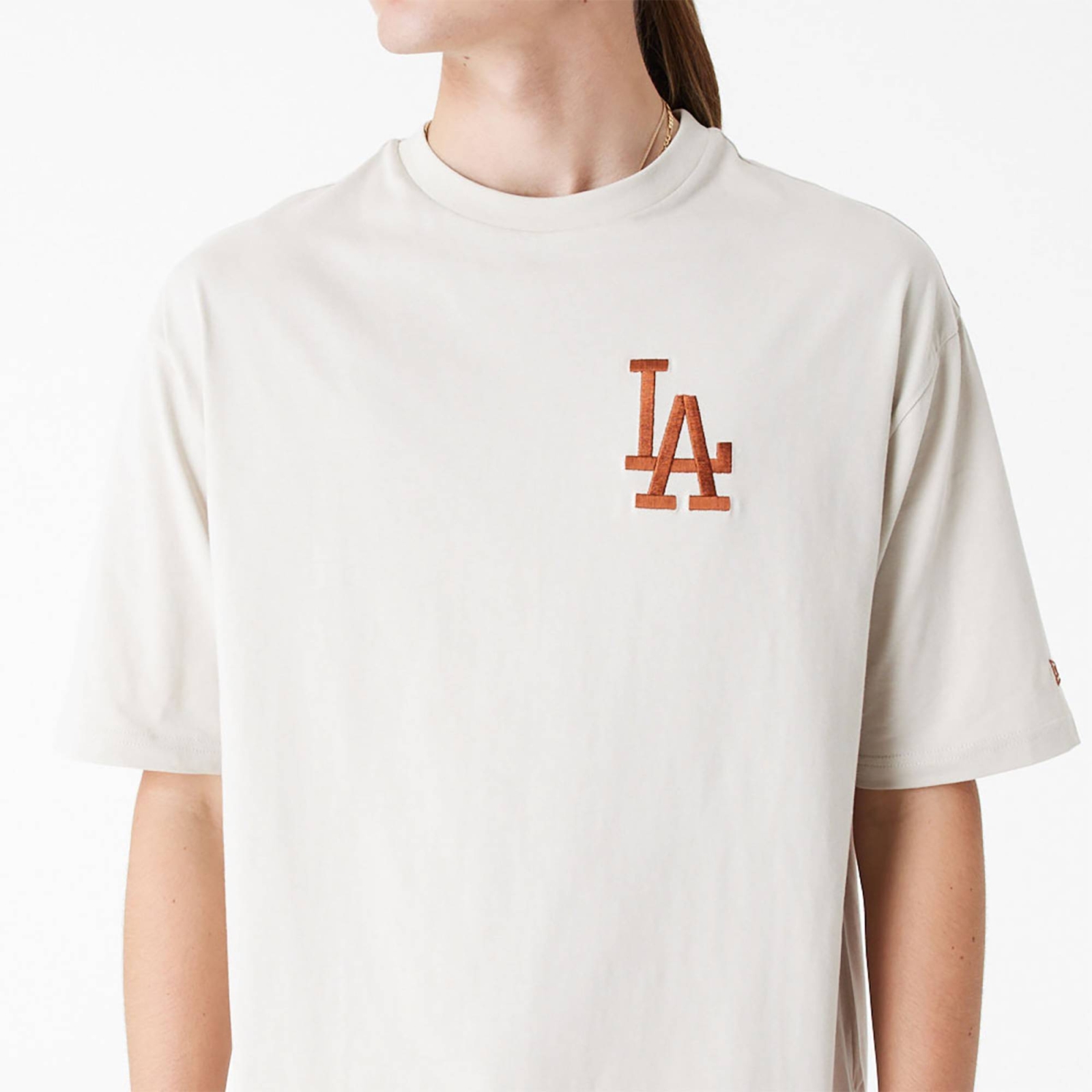 NEW ERA LOS ANGELES DODGERS LEAGUE ESSENTIALS TEE