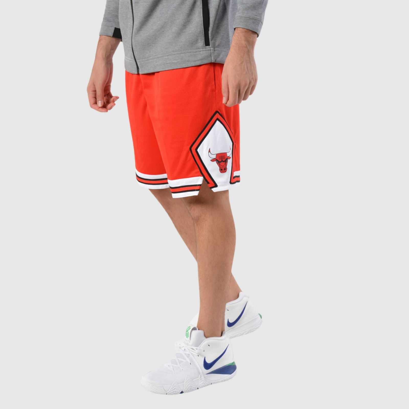 NIKE MENS CHICAGO BULLS SHORT ROAD 18