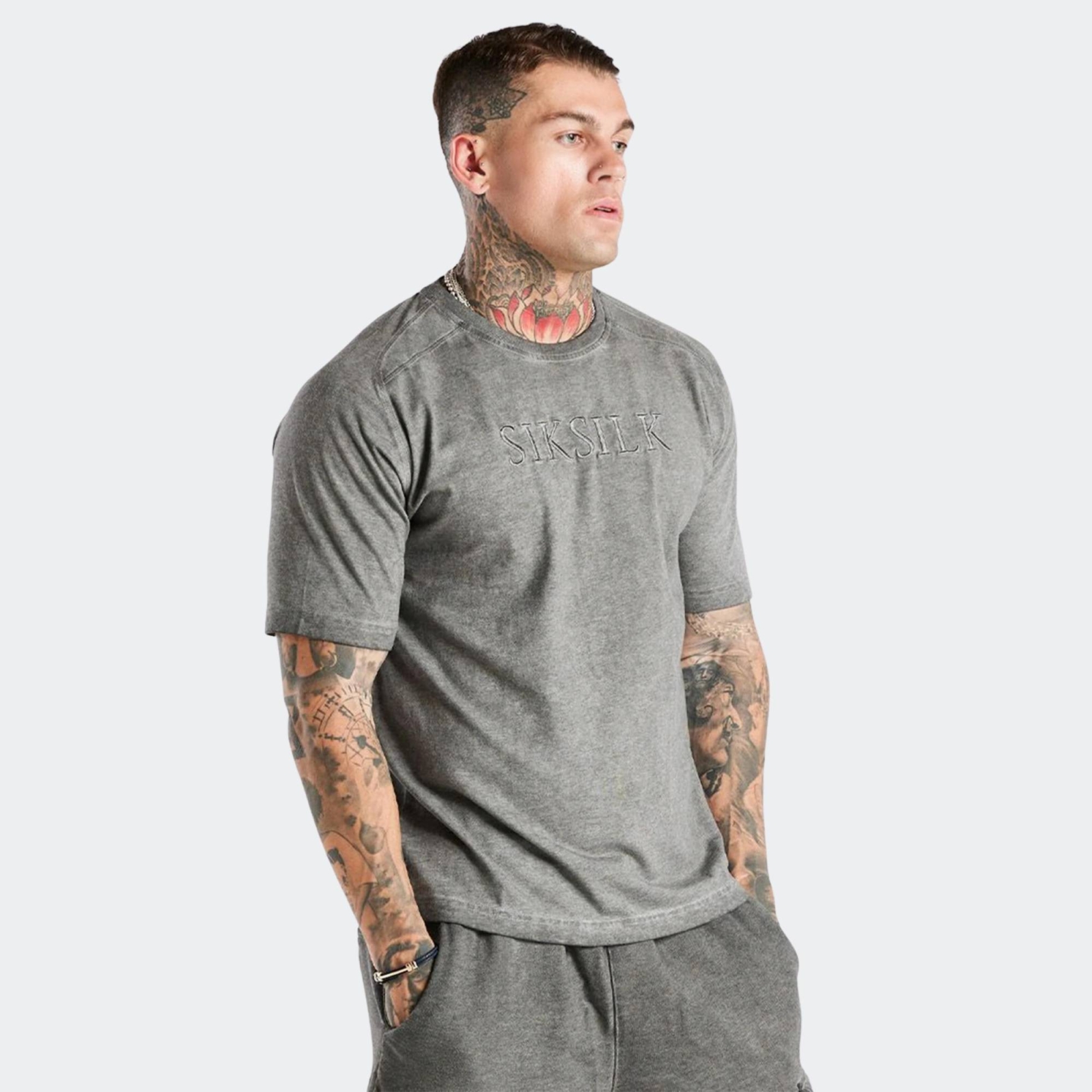 SIKSILK STRAIGHT HEM WASHED TEE