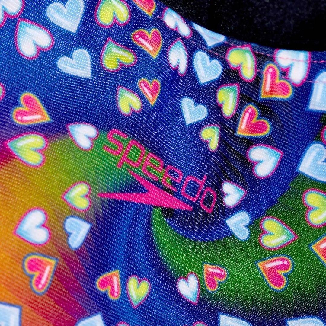 SPEEDO GIRLS DIGITAL PLACEMENT SPLASHBACK