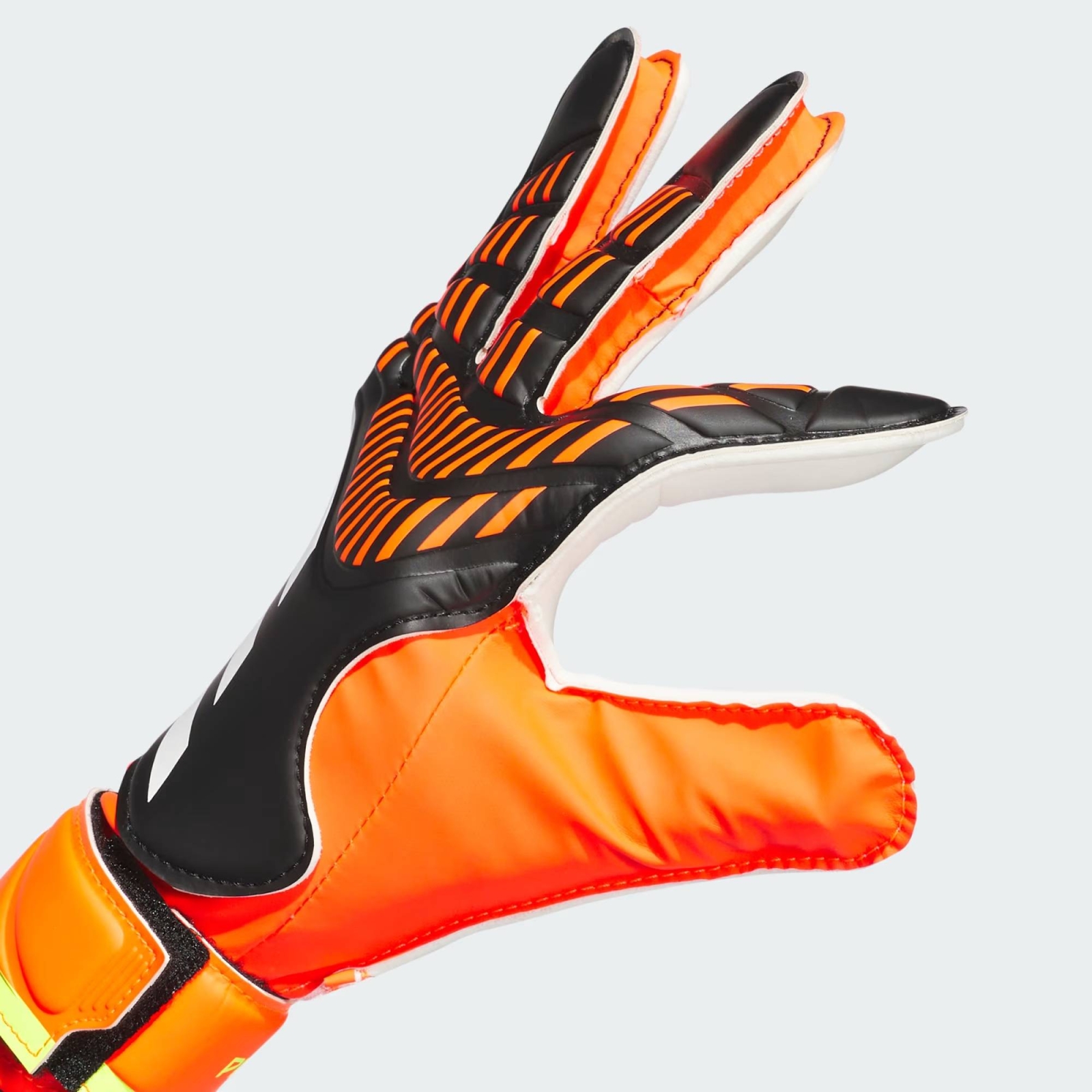 ADIDAS PREDATOR GL TRAINING GOALKEEPER GLOVES