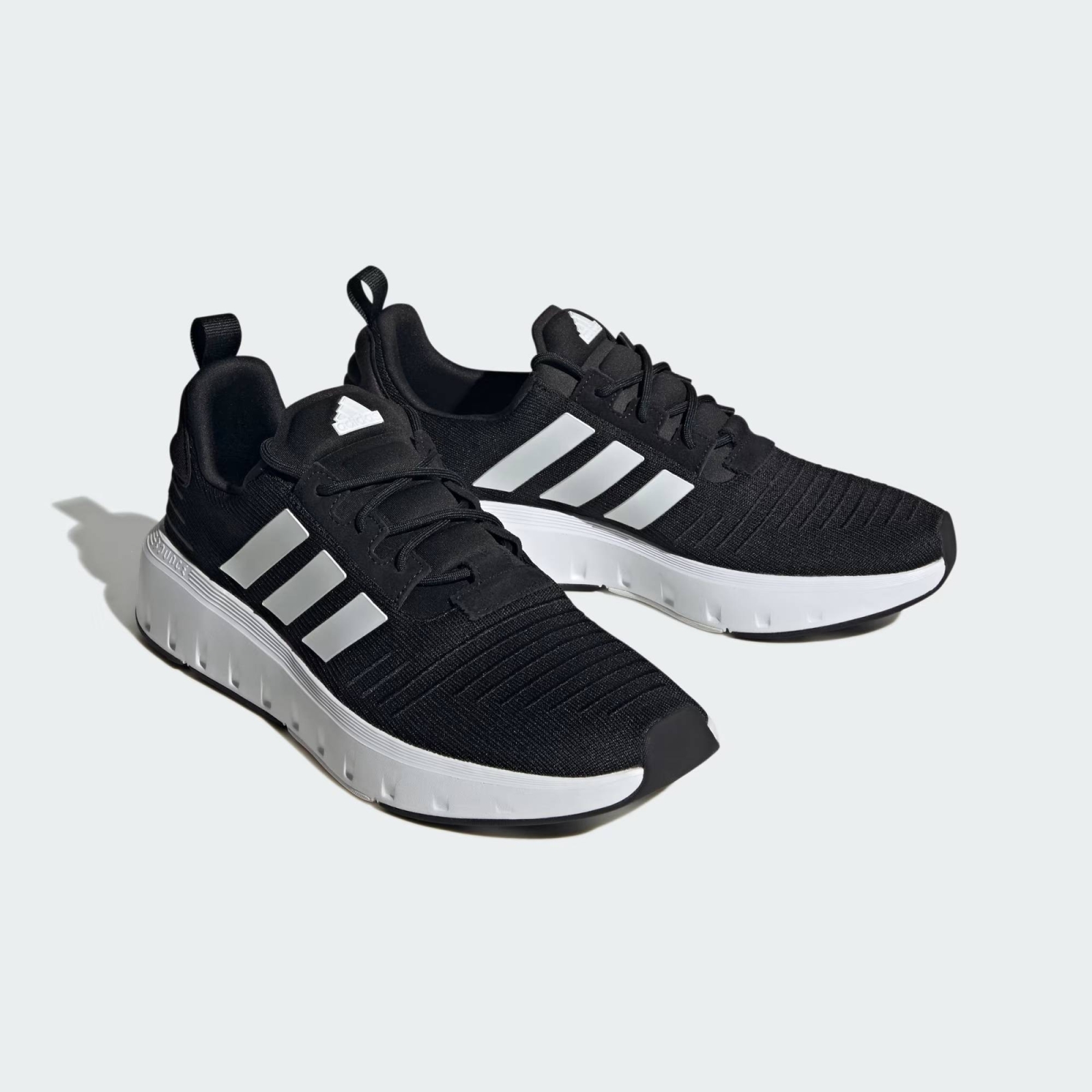 ADIDAS SWIFT RUN 23