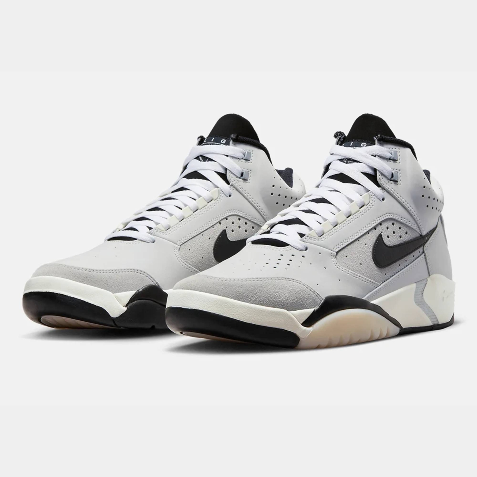 NIKE AIR FLIGHT LITE MID NAS