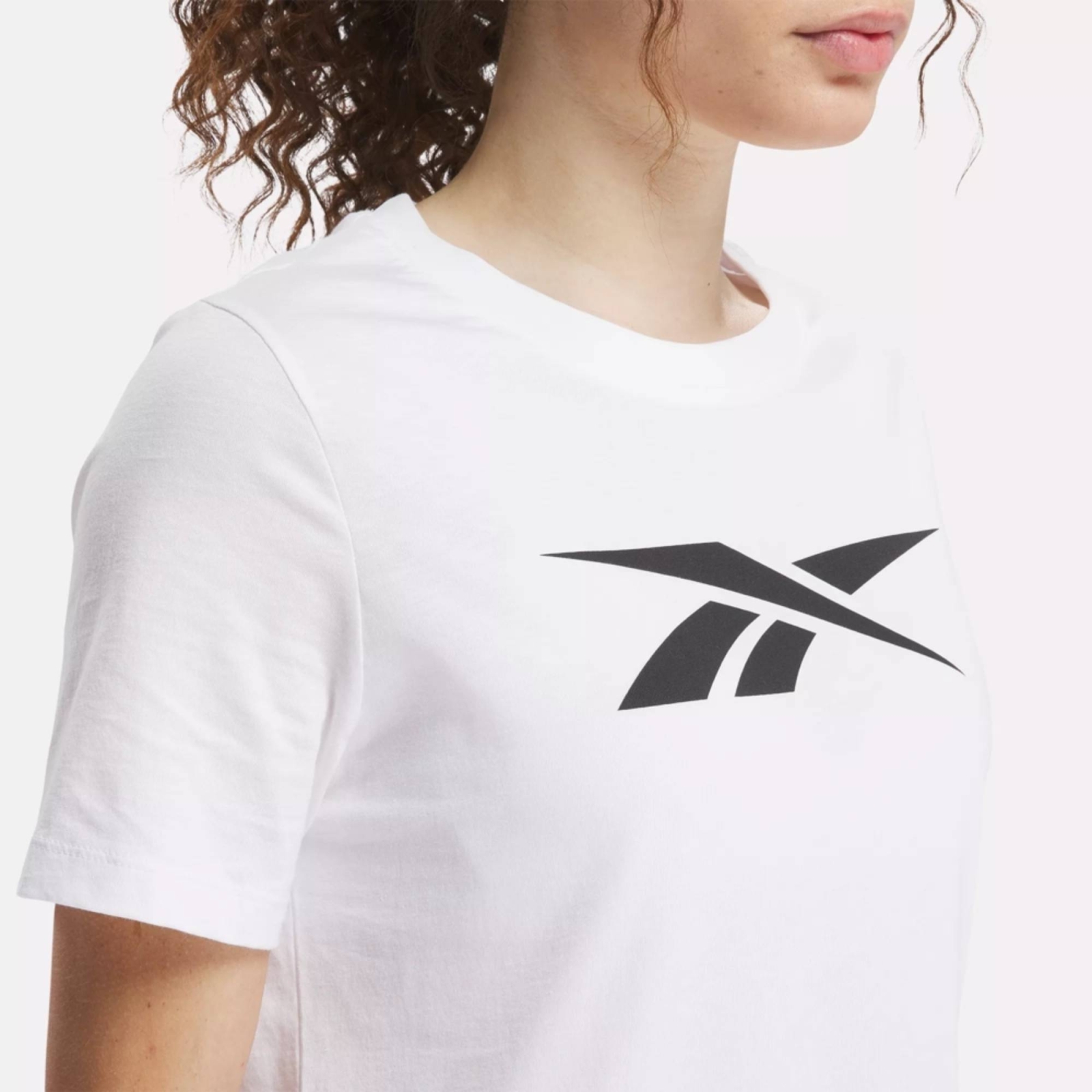 REEBOK VECTOR GRAPHIC TEE