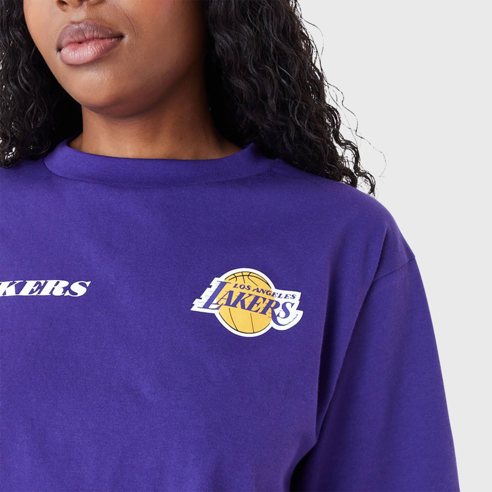 NEW ERA LOS ANGELES LAKERS NBA TEAM LOGO CROP TEE