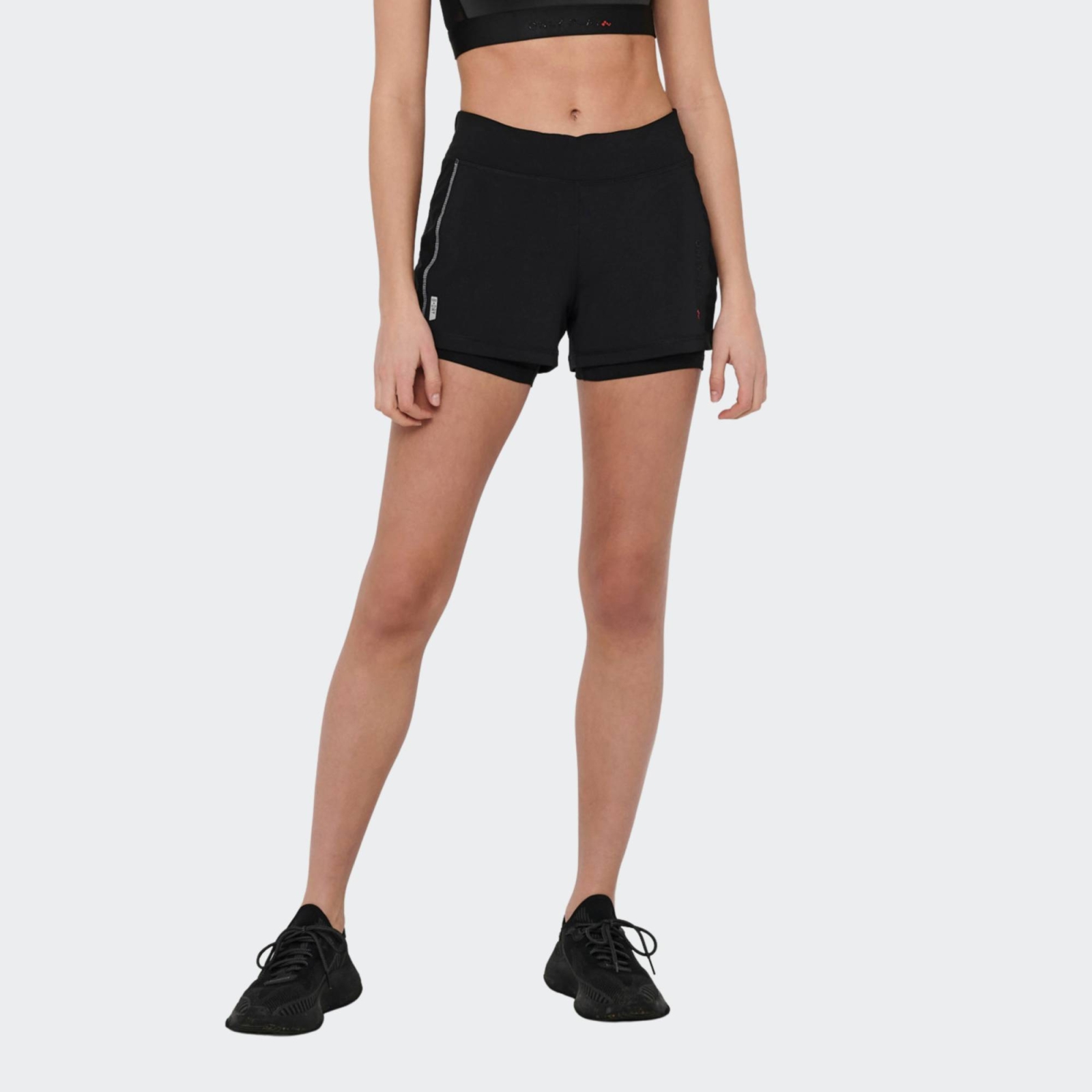 ONLY PLAY PERFORMANCE RUN LOOSE SHORTS