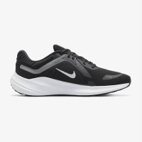 NIKE QUEST 5