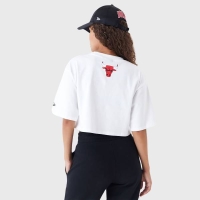 NEW ERA CHICAGO BULLS NBA TEAM WRDMRK CROP TEE