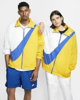 NIKE SPORTWEAR SWOOSH JACKET