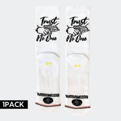 BEE UNUSUAL STREET SUGAR “TRUST NO ONE” SOCKS