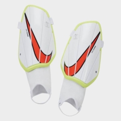 NIKE CHARGE SHIN GUARDS