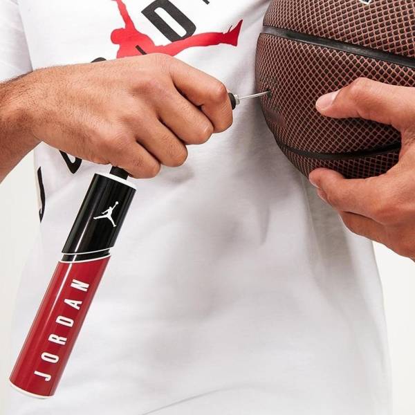 JORDAN ESSENTIAL BALL PUMP