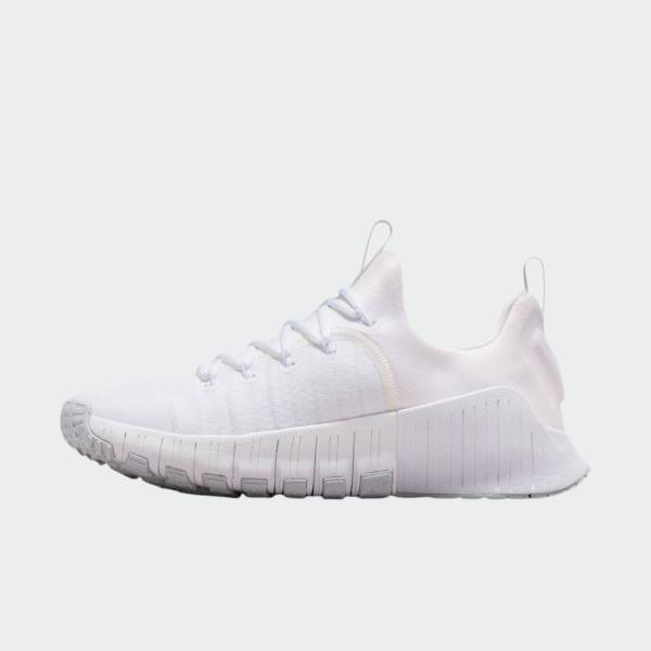 NIKE WOMENS FREE METCON 6