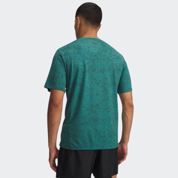 UNDER ARMOUR TECH NOVELTY