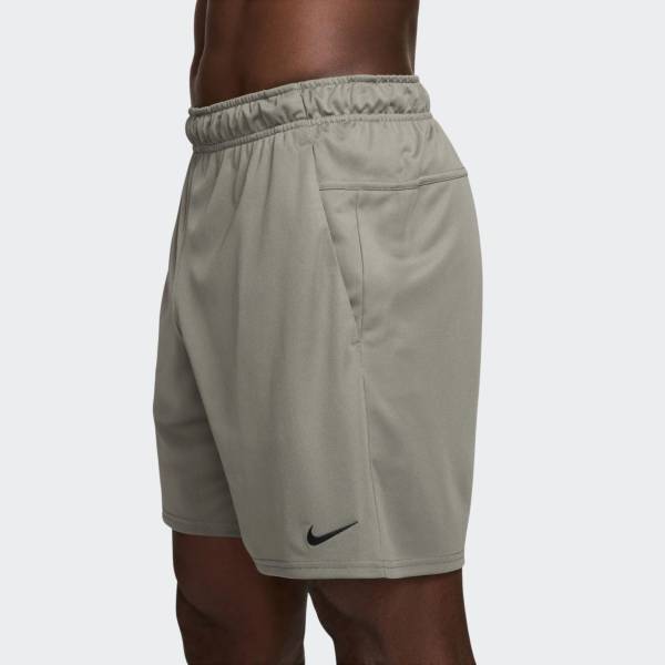 NIKE MENS DRI FIT FLEX 7INCHES SHORT