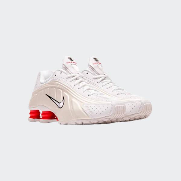 NIKE WOMENS SHOX R4