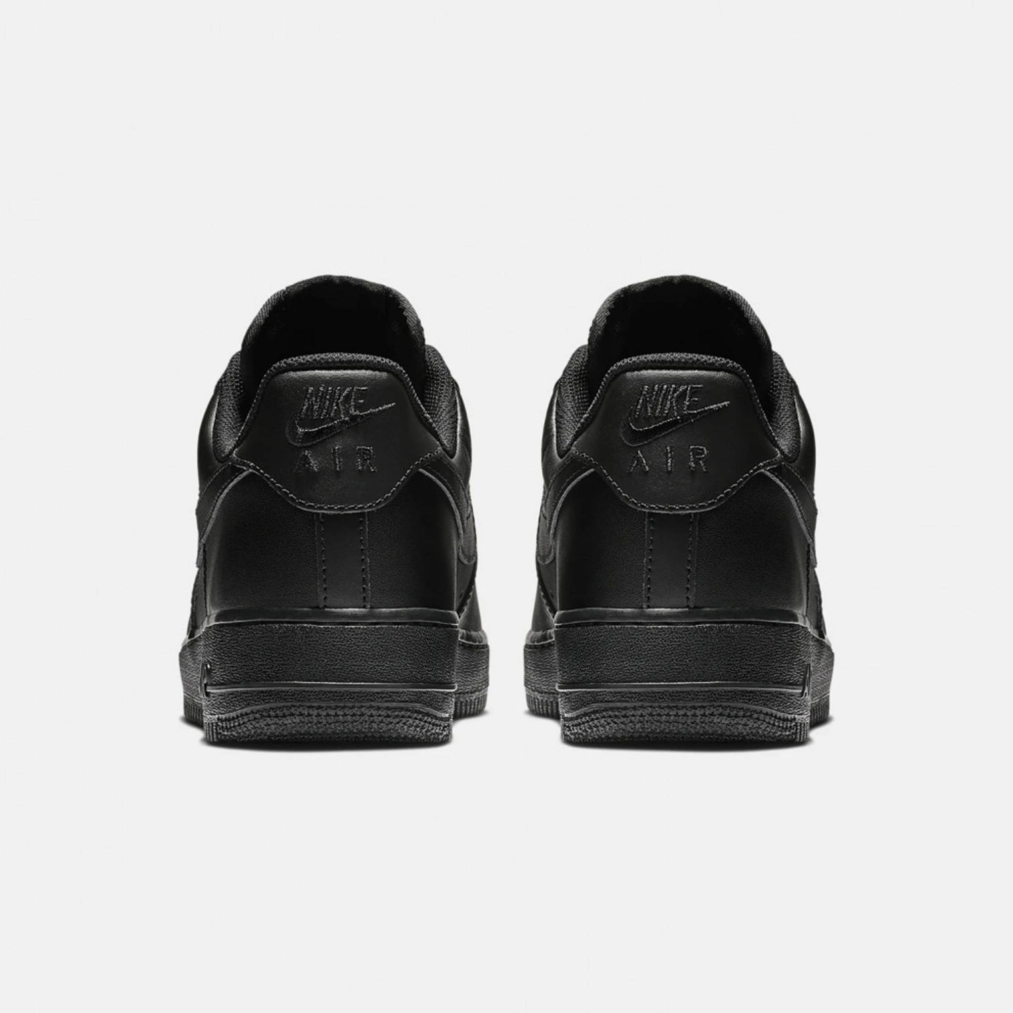NIKE AIR FORCE 1 '07