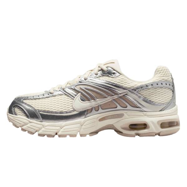 NIKE AIR MAX MOTO 2K