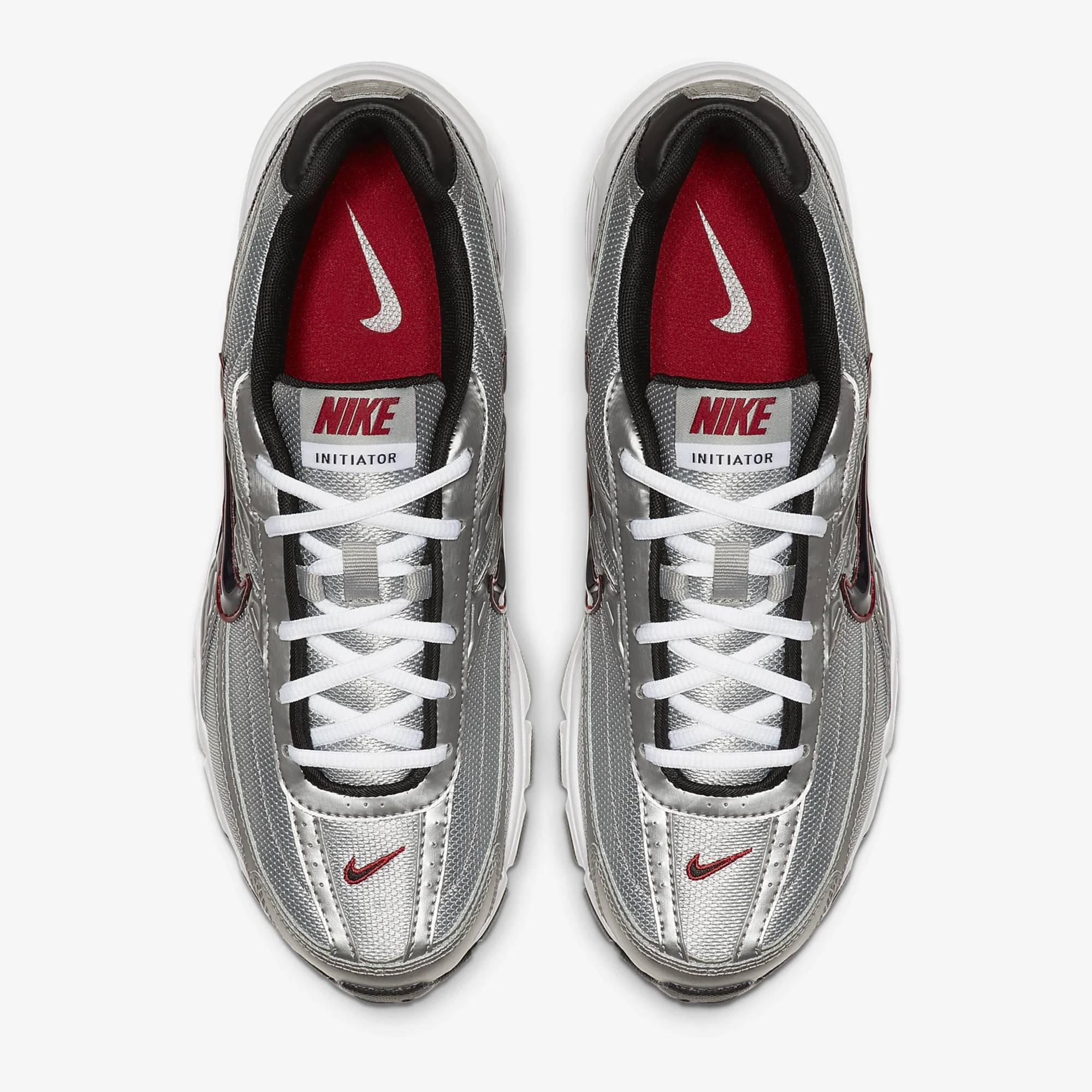 NIKE INITIATOR