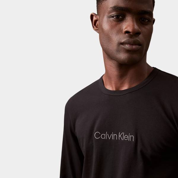 CALVIN KLEIN LONGSLEEVE CREW NECK