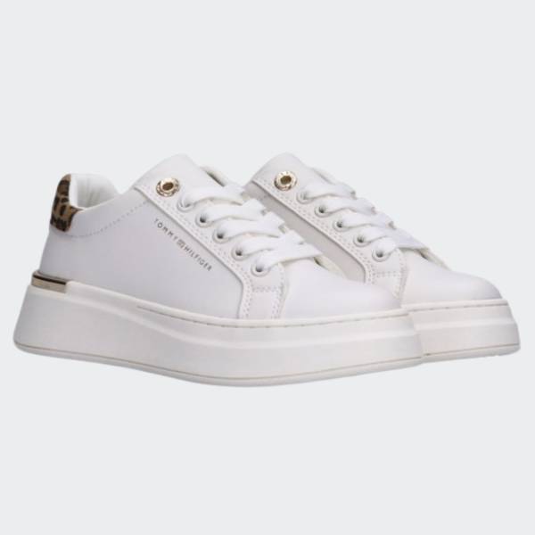TOMMY LOW CUT LACE-UP SNEAKER