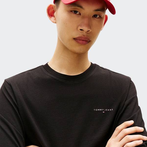 TOMMY JEANS MENS SLIM CHEST LINEAR LONGSLEEVE TEE
